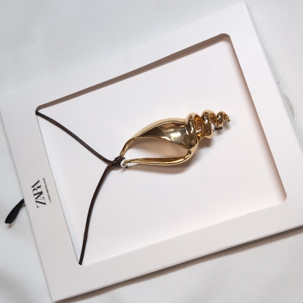 Zara seashell necklace golden 1856/137 NWT ss24